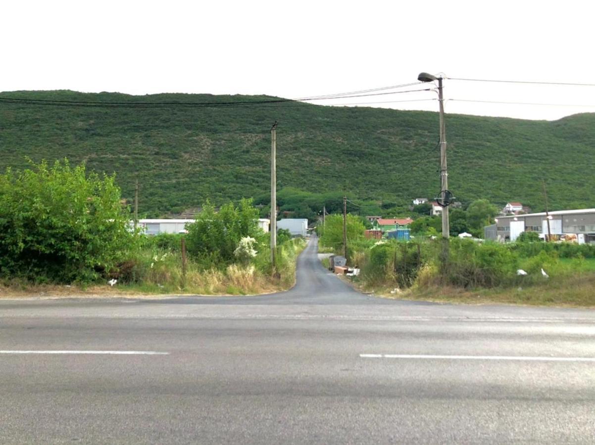 Ban Apartmani Budua Esterno foto